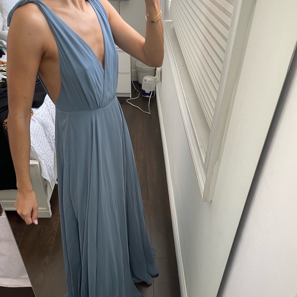 Lulu’s blue bridesmaid gown